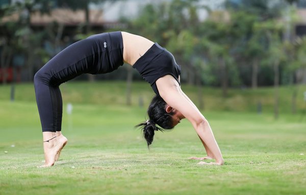 Unveiling cutting-edge workspace design trends shaping the future of hybrid work environments